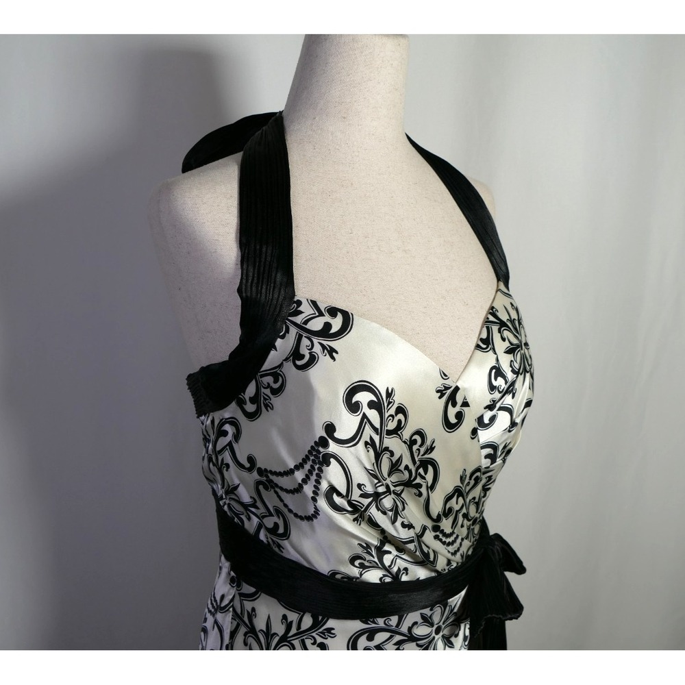 White House Black Market Y2K Silk Halter Top Size 4 Boning Bow Resort Cruise - Picture 2 of 10